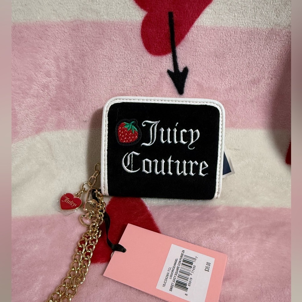 NWT Juicy Couture Sweet Juicy Square Coin Purse ZipAround in Black